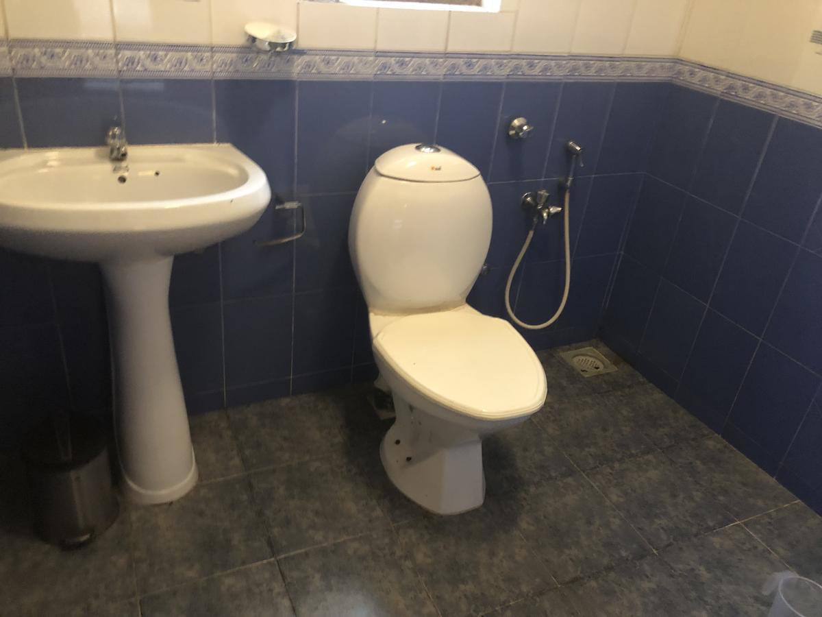 Coco Goa Hotel Arpora Bagian luar foto